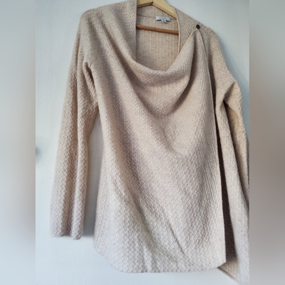 Garnet Hill Oatmeal Cream Cashmere Draped Cardigan M - Picture 3 of 15